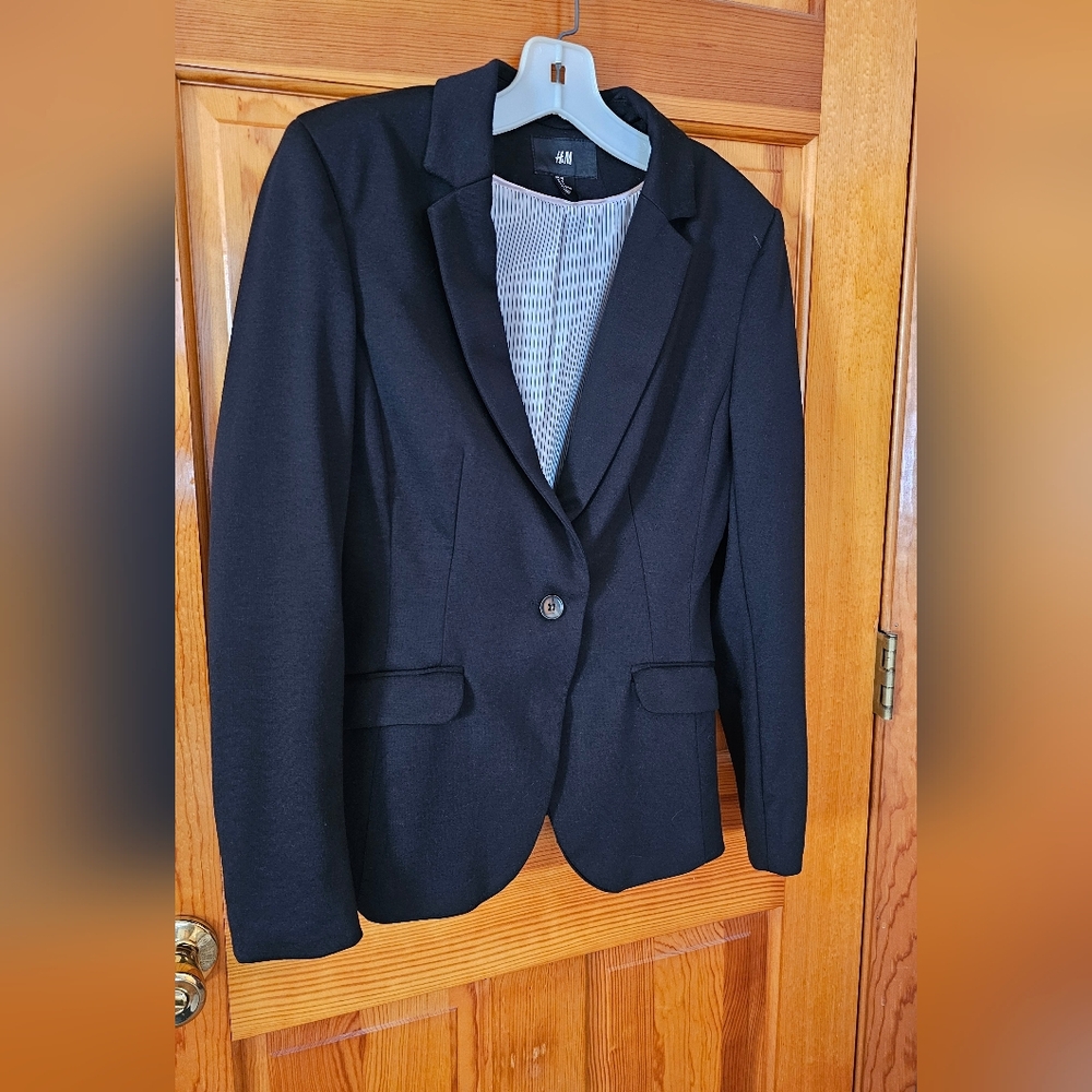 H&M Elegant Black Blazer for Women
